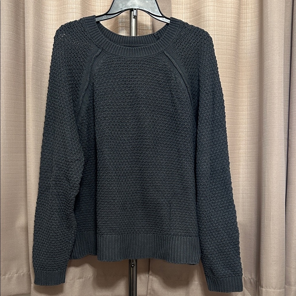 GAP Women's Textured Gray Sweater
